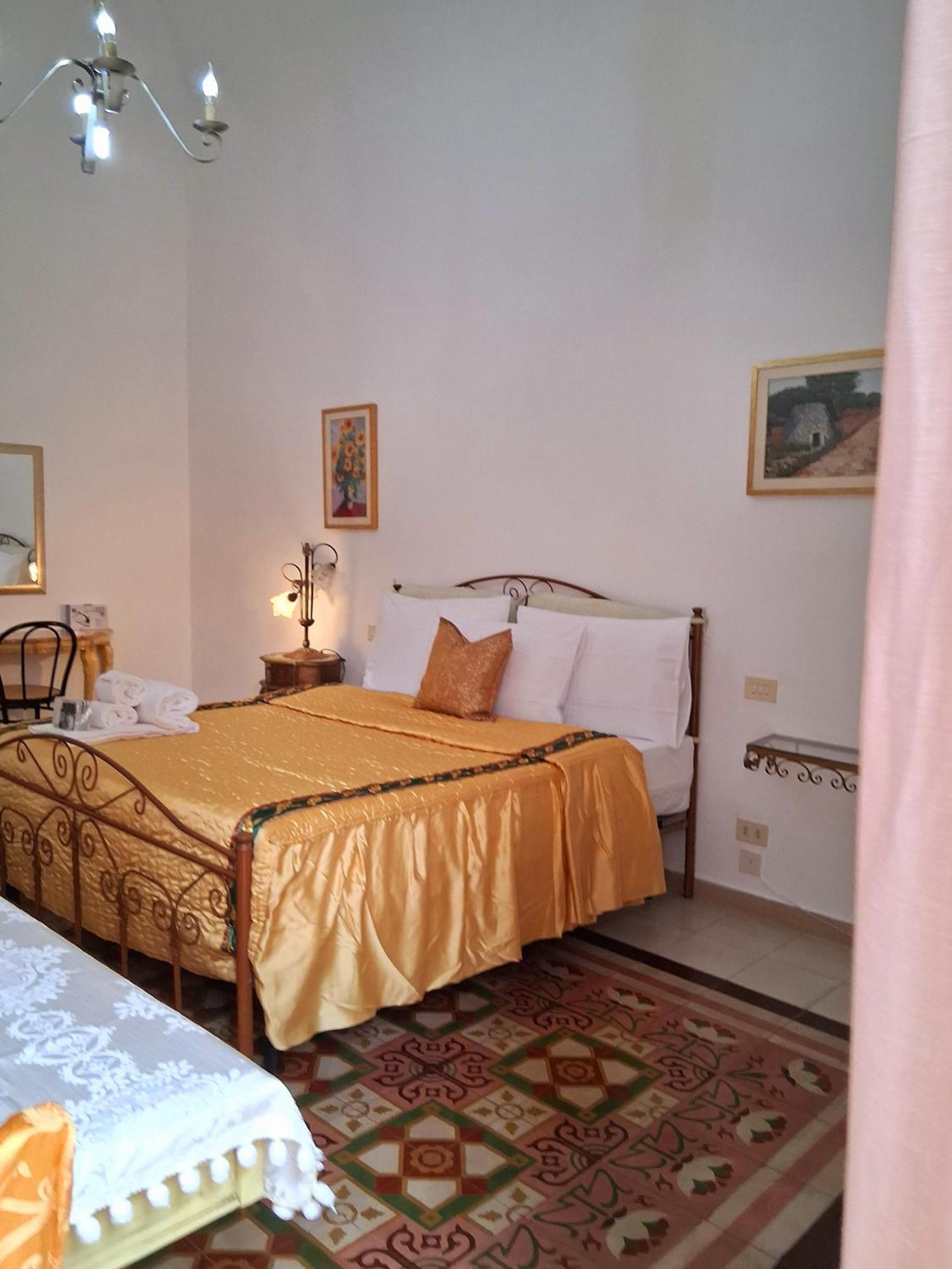 '900 Centro Bed & Breakfast